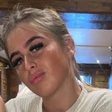 Jodie Sweeney's Instagram, Twitter & Facebook