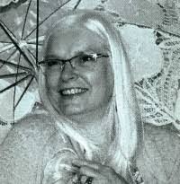 Mariel Robert's Instagram, Twitter & Facebook