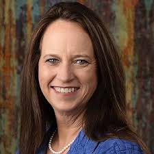 Amazon.com: Gwen Kik: books, biography, latest update