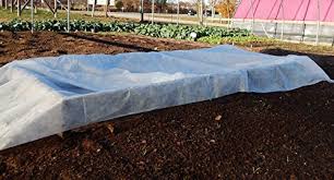 Our most versatile garden fabric provides frost protection down to 28°f, allowing you to extend the growing season in both spring and fall. Summerweight Garden Fabric