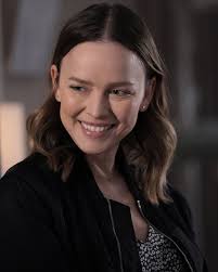 christina moses (@christinamoses)