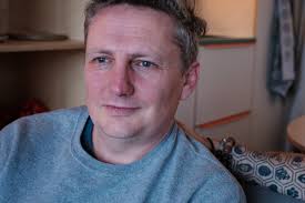 Katie Holmes (@PrivateKHolmes)