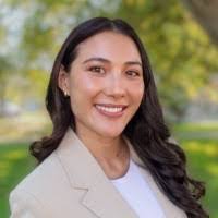 Gina Rye's Instagram, Twitter & Facebook