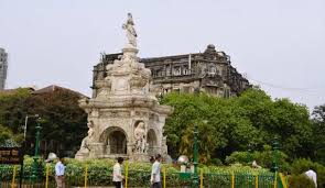 The 10 best hotels near Flora Fountain ...