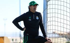 Actualmente dirige al club santos laguna de la primera división de méxico. No Nos Escudaremos En Los Lesionados Hay Que Ganar Guillermo Almada El Sol De La Laguna Noticias Locales Policiacas Sobre Mexico Coahuila Y El Mundo