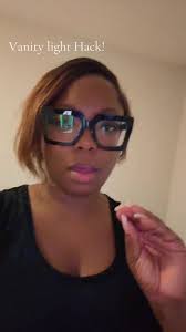 Vanity light hack! You’re welcome! #vanitymirror #vanitylights #ringlight  #hacksandtips #lifehack #movingvlog