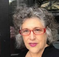 Lynne Shapiro's Instagram, Twitter & Facebook