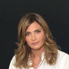 La nueva vida de Stana Katic, la mítica Beckett que fue despedida de  'Castle' y odiaba a Nathan Fillion