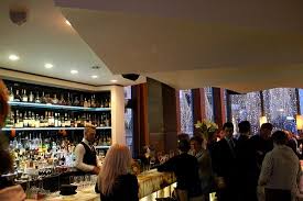 Whether creating a new space or renovating an existing room, haas cabinet will bring your dream kitchen. Onyxbar Bild Von Onyx Bar Wien Tripadvisor