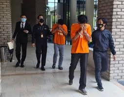 Permohonan upuonline penjawat awam 2019 online, permohonan cbbdpbkp beserta syarat kelayakan dan pautan borang atas talian yang perl;u diisi pemohon. Sprm Tahan Penjawat Awam Pengurus Syarikat Kemuka Tuntutan Palsu Utusan Digital