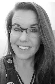 Karen Pressey's Instagram, Twitter & Facebook