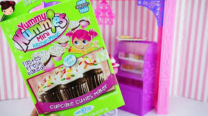 ¡el juego comenzará en unos segundos! Barbie Cocina Pasteles De Verdad Con Yummy Nummies Juego De Cocina Video Dailymotion