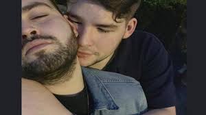 municipiosur.comHijo de Alfredo Adame regresa con su pareja tras escándalo