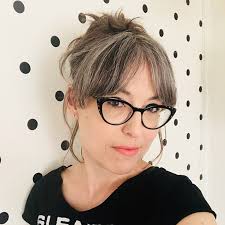 Lisa Leclair's Instagram, Twitter & Facebook