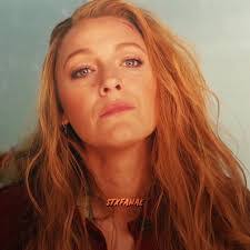 Betty Wilbert's Instagram, Twitter & Facebook