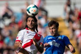 Fue el último encuentro arbitrado por gabriel brazenas. Joaquin Larrivey Zimbio