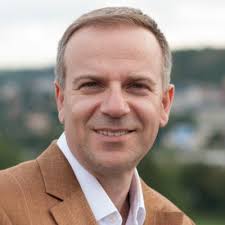 Footshop is entering the Prague Stock Exchange and stepping into a new and  better chapter of the company. With the new funding, we will focus