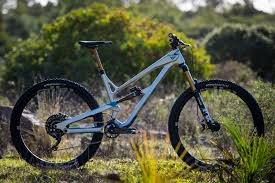 Upright stationary exercise bikes, indoor cycles/spin bikes, and the sunny health & fitness pro indoor cycle bike is a well designed bike for cycling enthusiasts who don't want to break the bank on an indoor bike. 2019 Yt Jeffsy Off 61 Medpharmres Com