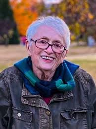 Former President Bill Clinton attends service for Gail Montuori