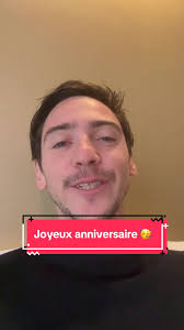 Le couple au lit : complicité et tendresse