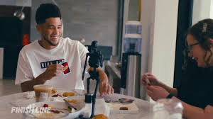 Sep 16, 2020 · veronica gutierrez is a cosmetologist by profession. Devin Booker 2021 Net Worth Salary Records And Endorsements