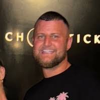 Nathaniel Tompkins's Instagram, Twitter & Facebook