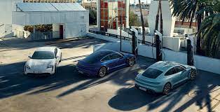 The big news is the addition of the base taycan's specification nearly matches that of the 4s. Https Files Porsche Com Filestore Download International En Model Series J1 Taycan Downloads Catalogue Default 4772cf01 6a90 11ea 80c9 005056bbdc38 Taycan Brochure Pdf