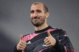 Get giorgio chiellini latest news and headlines, top stories, live updates, special reports, articles, videos, photos and complete coverage at mykhel.com. Giorgio Chiellini Retirement Should Juventus Cb Retire At End Of Season