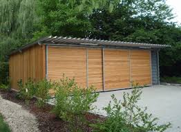 Carport Als Stahlkonstruktion Mit Holzverkleidung Und Trapezblechen Carports Carport Mulltonnenhaus