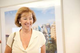 Letizia brichetto arnaboldi, meglio nota come letizia moratti, nasce a milano il 26 novembre del 1949. Letizia Moratti Alla Sanita Lombarda La Lega Strizza L Occhio A Berlusconi