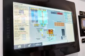 각 노즐별 실시간 충진량, 탱크 수위, 서보 모터 속도 프로파일을 보여주는 스마트 HMI 화면