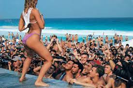Spring break takes place in the heart of the metropolis, leaving time for you to explore by day and party by night, embracing all sides of this incredible city. A History Of Spring Break