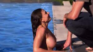 Nude video celebs » Cerina Vincent nude - Manchild s01e01 (2008)