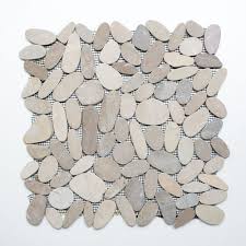 Hier ist auch wieder die exakte verlegung der unterschiedlichen materialien zu erkennen. Flusskiesel Fliesenoutlet Shop24 De