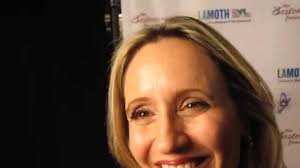 Composer Sharon Farber's Bestemming: Concerto for Cello, Orchestra and  Narration