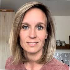 Nice girls don't get the corner office…