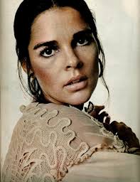 Ali MacGRAW (1939) : Biographie et filmographie