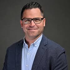 At Dayforce we have a thing called Wellness Day....how good is that!  Switching off and make it a long weekend. Although the weather is not that  good, Sidney loves an extra morning