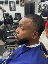 Position available for an experienced Barber. Located in Chandler .