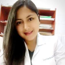 Dra. Chris Estefania Bolaños