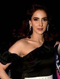 Saba qamar, bilal saeed in wazir khan mosque in lahore/twitter. Saba Qamar Wikipedia