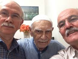 Mete kalkavan ile yeni bir adaletsizlik istemiyoruz. Zubeyir Agabey Devamli Risale I Nur La Mesguldu Yeni Asya