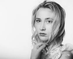 How to get a stranger to voluntarily show you their socks