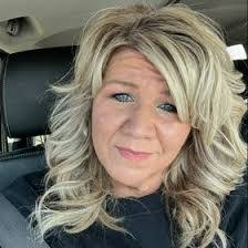 Shawna Pederson's Instagram, Twitter & Facebook