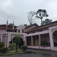 From 99 house rentals to 268 condo and apartment rentals, find the best place to stay with your family and friends to discover the barat daya pulau pinang district area. Fotos En Pejabat Agama Daerah Barat Daya Balik Pulau Pulau Pinang