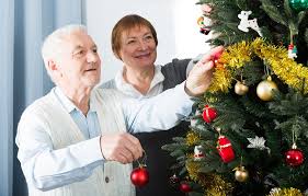 Nursing home christmas decor ideas. 6 Holiday Themed Party Ideas For Senior Residents S S Blog