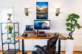 Gifts for someone who works from home. 15 Best Gifts For People Who Work From Home Expert Vagabond
