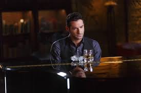 Trauriger teufel (really sad devil guy). Lucifer Staffel 5 Das War Tom Ellis Grosste Herausforderung