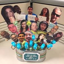 Birthday Gift For Boss Male Top 50 Going Away Gifts For Friends Coworkers 2019 Gift Ideas Corner Farewell Gift For Boss Going Away Gifts Boss Birthday Gift