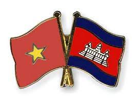 While the song is in vietnamese, samaki (សាមគ្គី or ສາມັກຄີ) is a khmer and lao word meaning unity or solidarity. Quan Há»‡ Viá»‡t Nam Campuchia Cá»§ng Cá»' Ä'á»ƒ Phat Triá»ƒn
